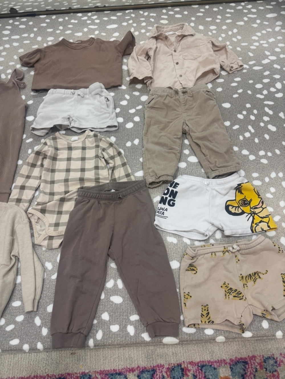 Lot of 10 Zara Kids H&M neutral jumpsuit sweater beige toddler boy shorts pants - Picture 9 of 16